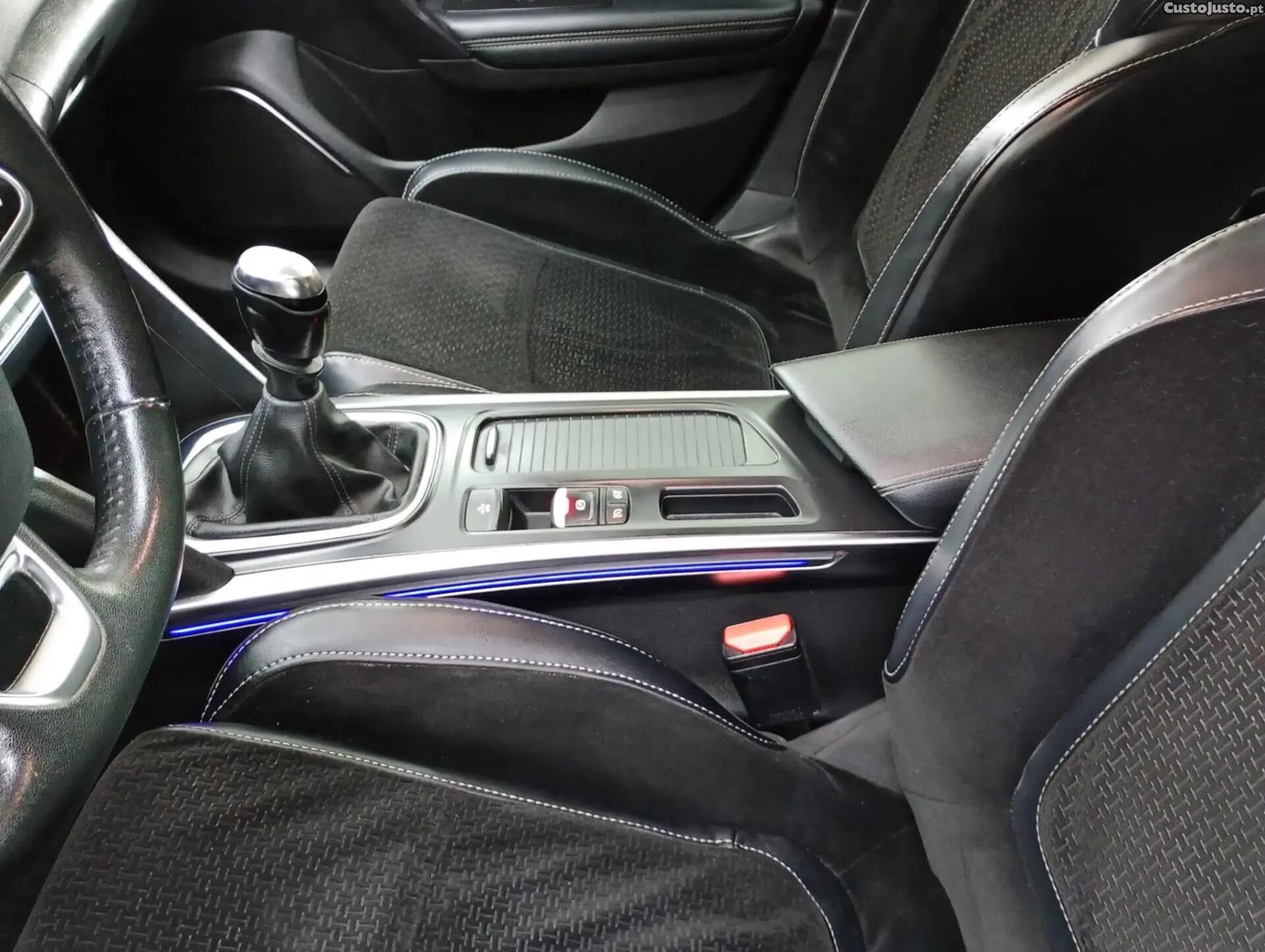 Renault Mégane 1.5 dCi Limited SS — fotografia 7