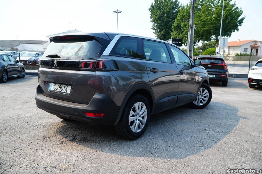 Peugeot 5008 1.2 PureTech Active — fotografia 11