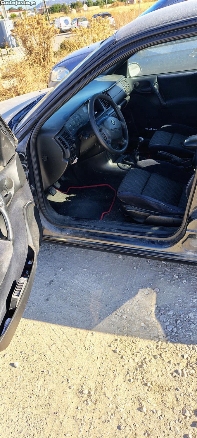 Opel Vectra 1.7TD — fotografia 3