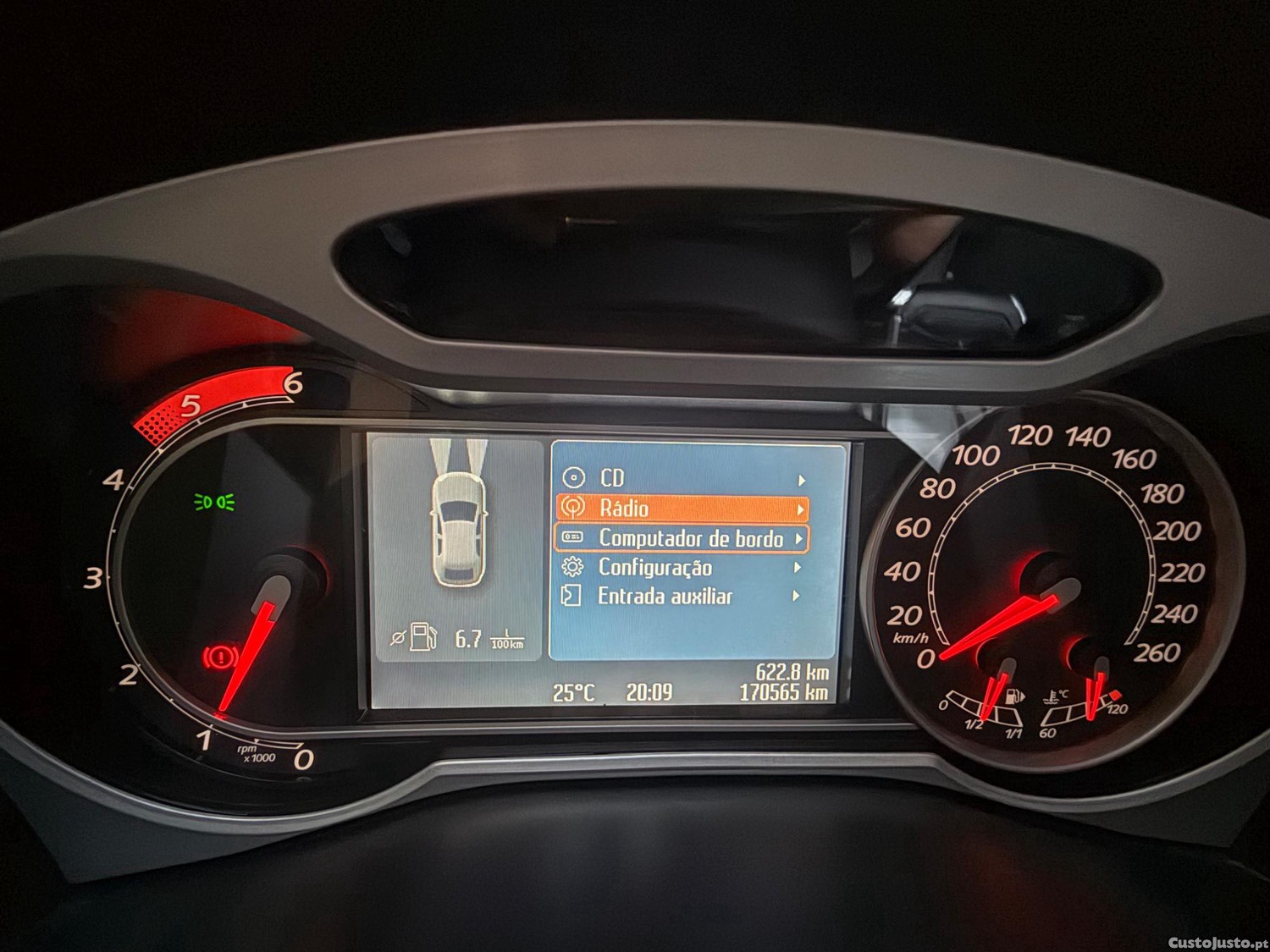 Ford S-Max Versão titaniun nacional C/NOVA apenas 170mil kms — fotografia 9