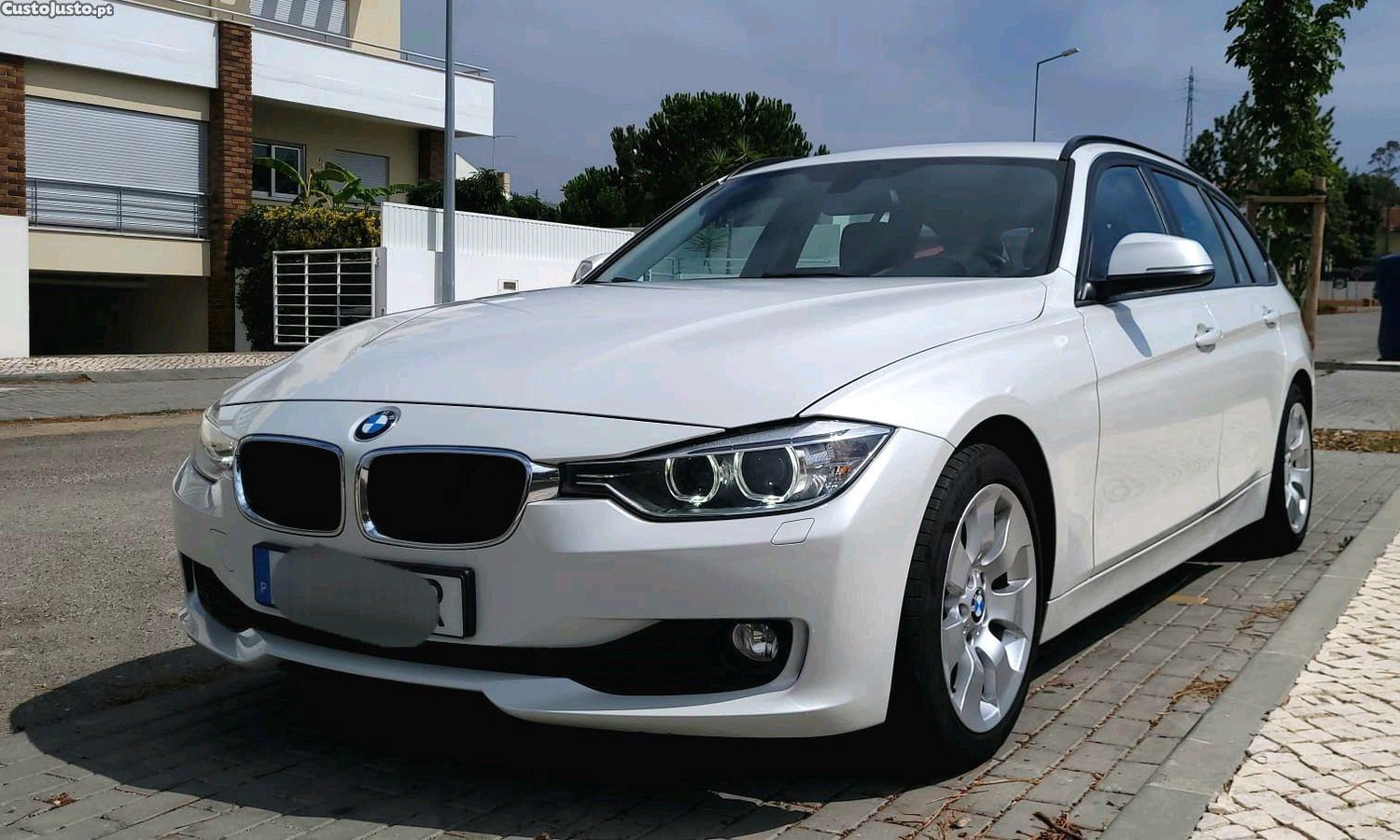 BMW 320 d — fotografia 12