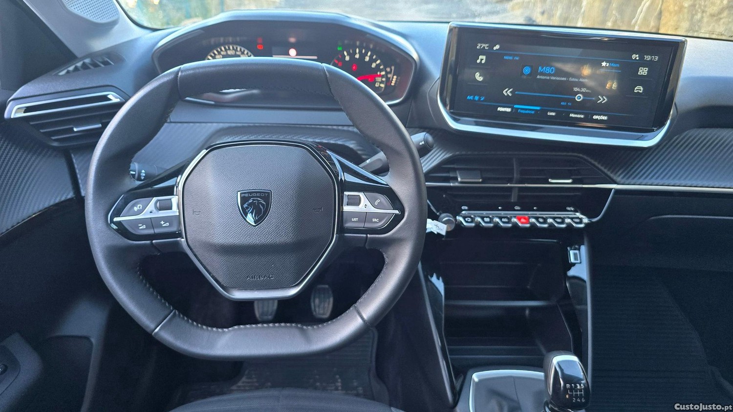 Peugeot 208 1.2 PureTech Active — fotografia 19