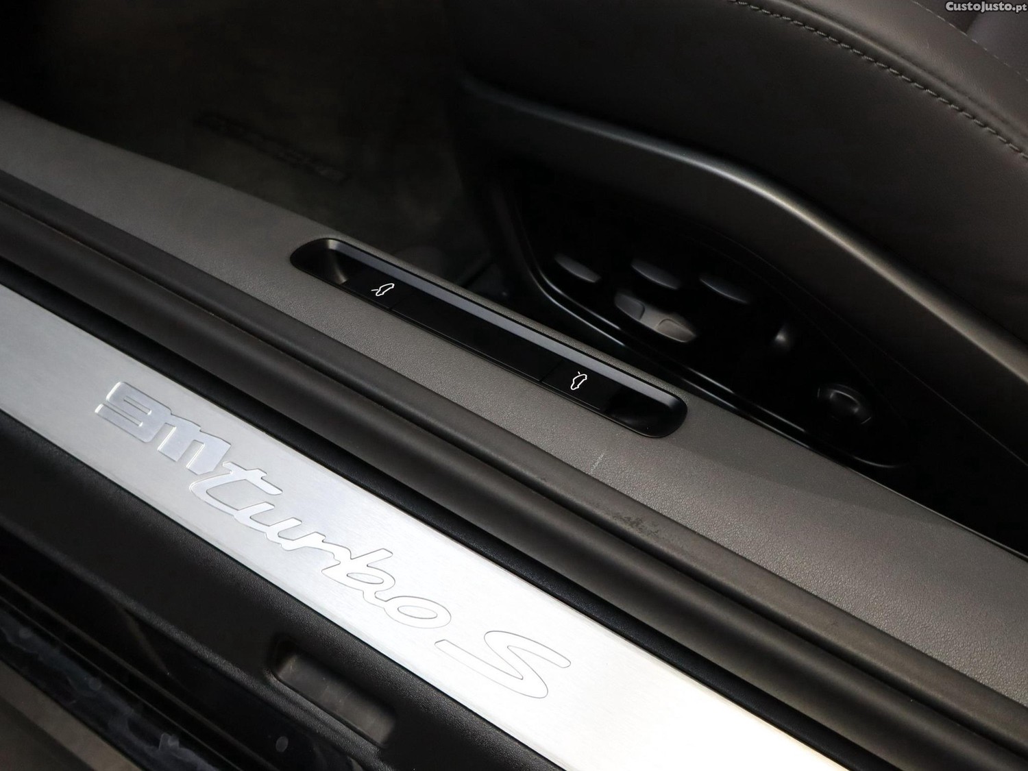 Porsche 911 Turbo S PDK — fotografia 15