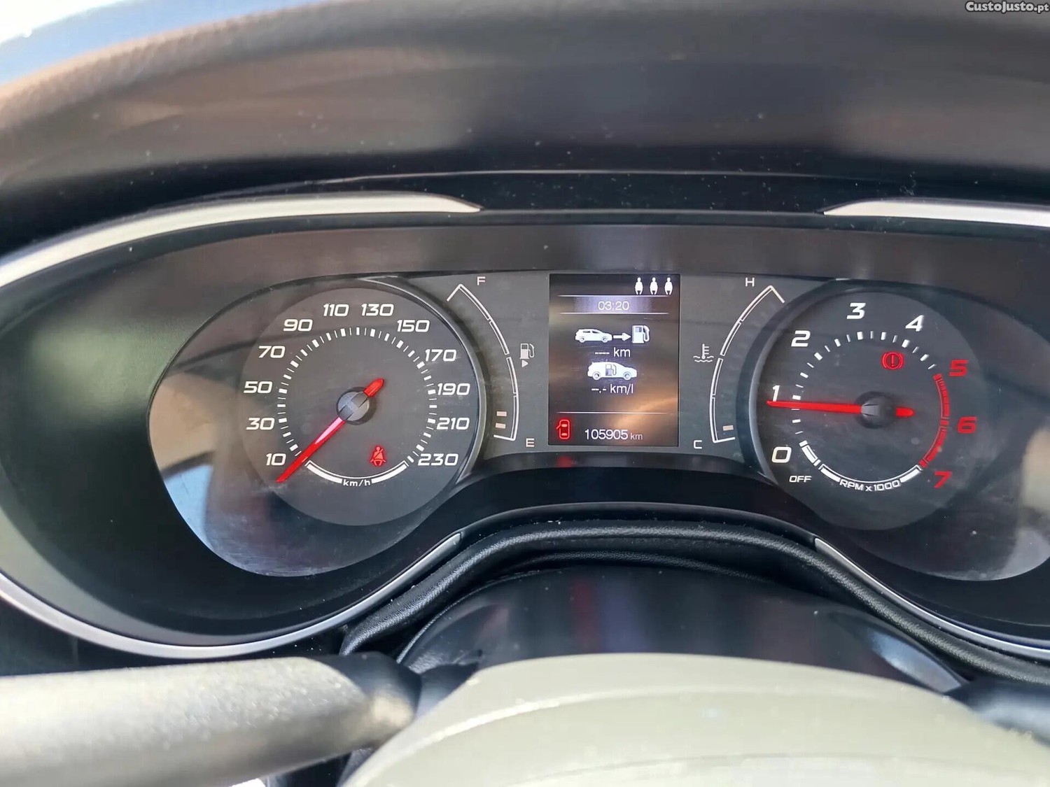 Fiat Tipo 1.3 M-Jet Sport — fotografia 2
