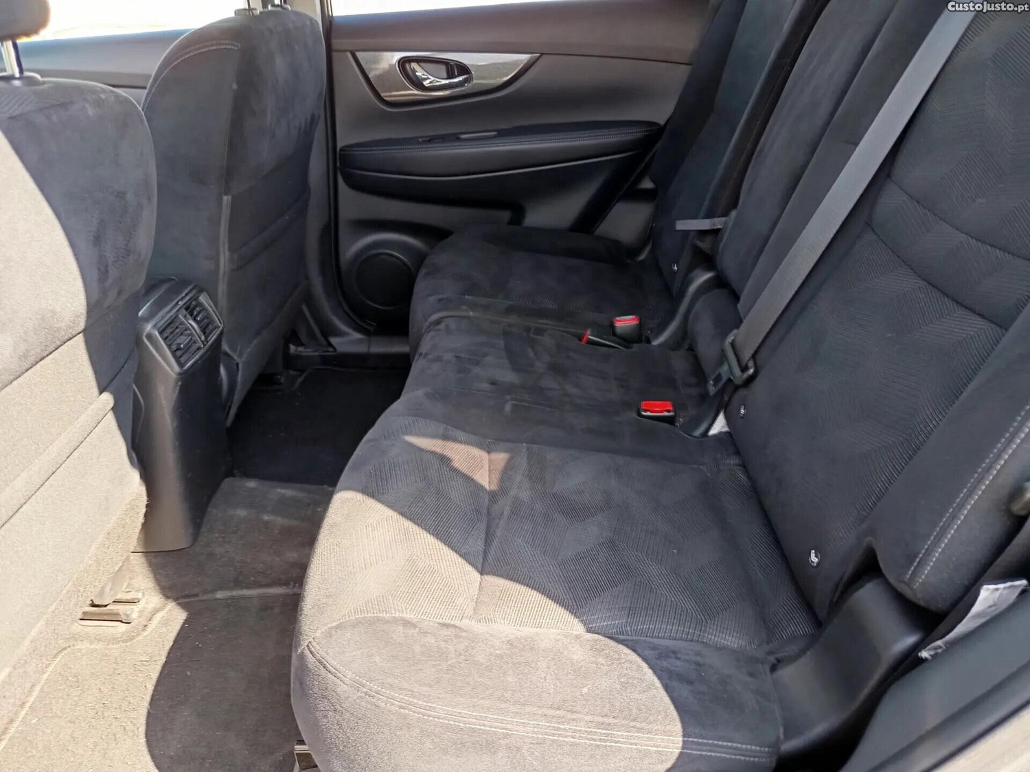 Nissan X-Trail 1.6 dCi 360 — fotografia 15