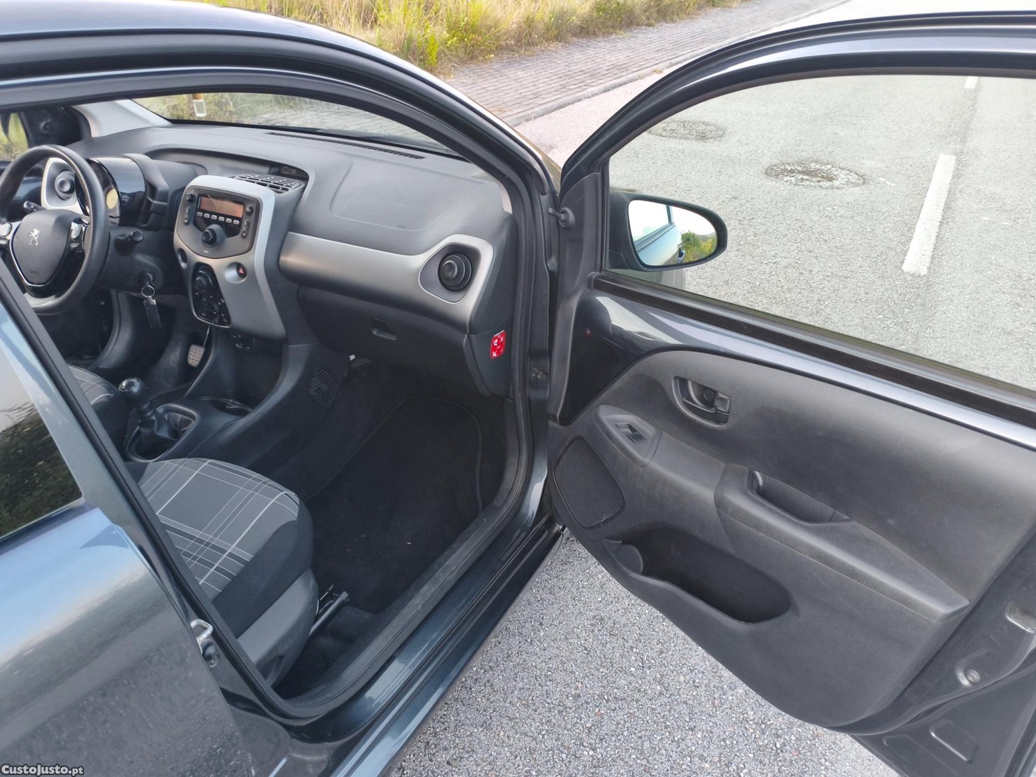 Peugeot 108 1.0 VTi — fotografia 3