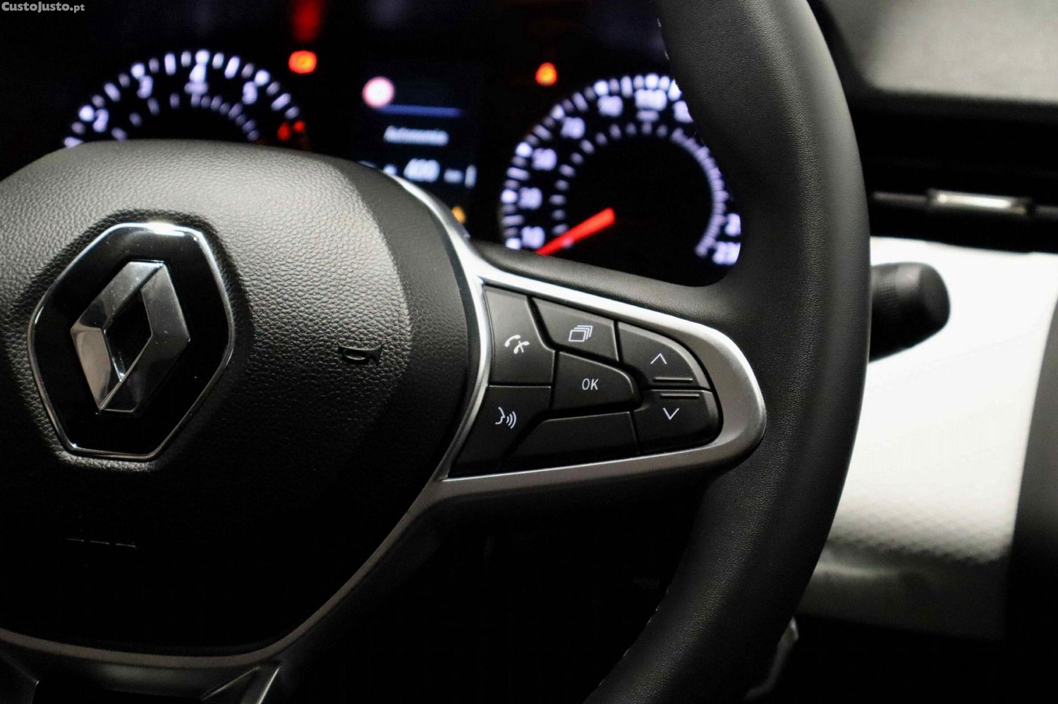 Renault Clio 1.0 TCe Evolution Bi-Fuel — fotografia 14
