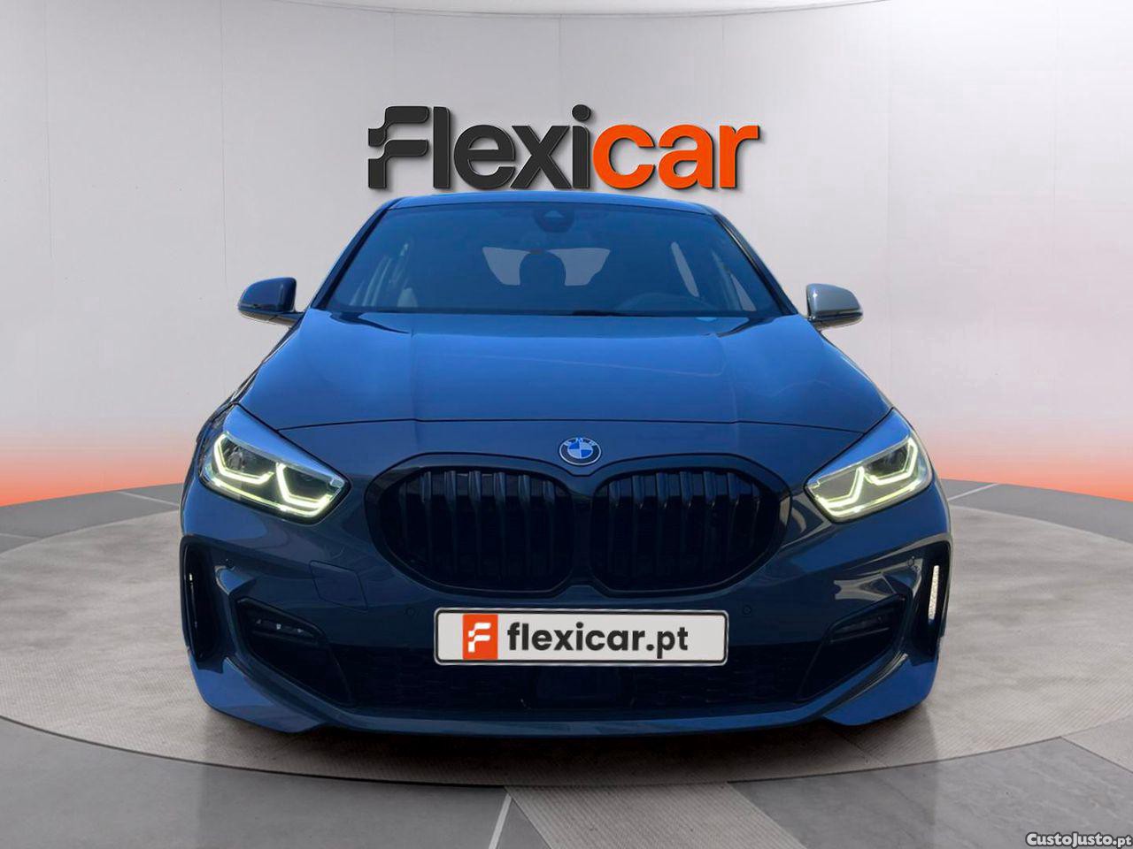 BMW 118 i Pack Desportivo M Auto — fotografia 20