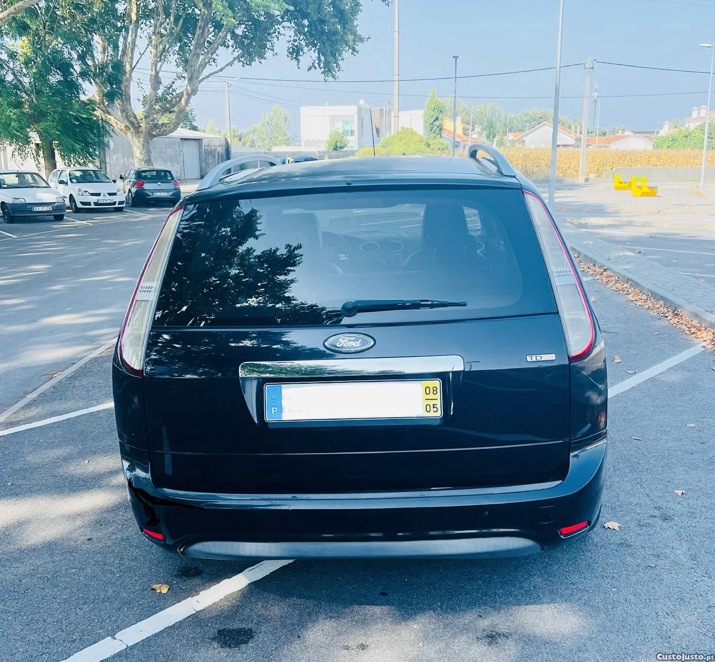 Ford Focus TITANIUM 110 cavalos — fotografia 9