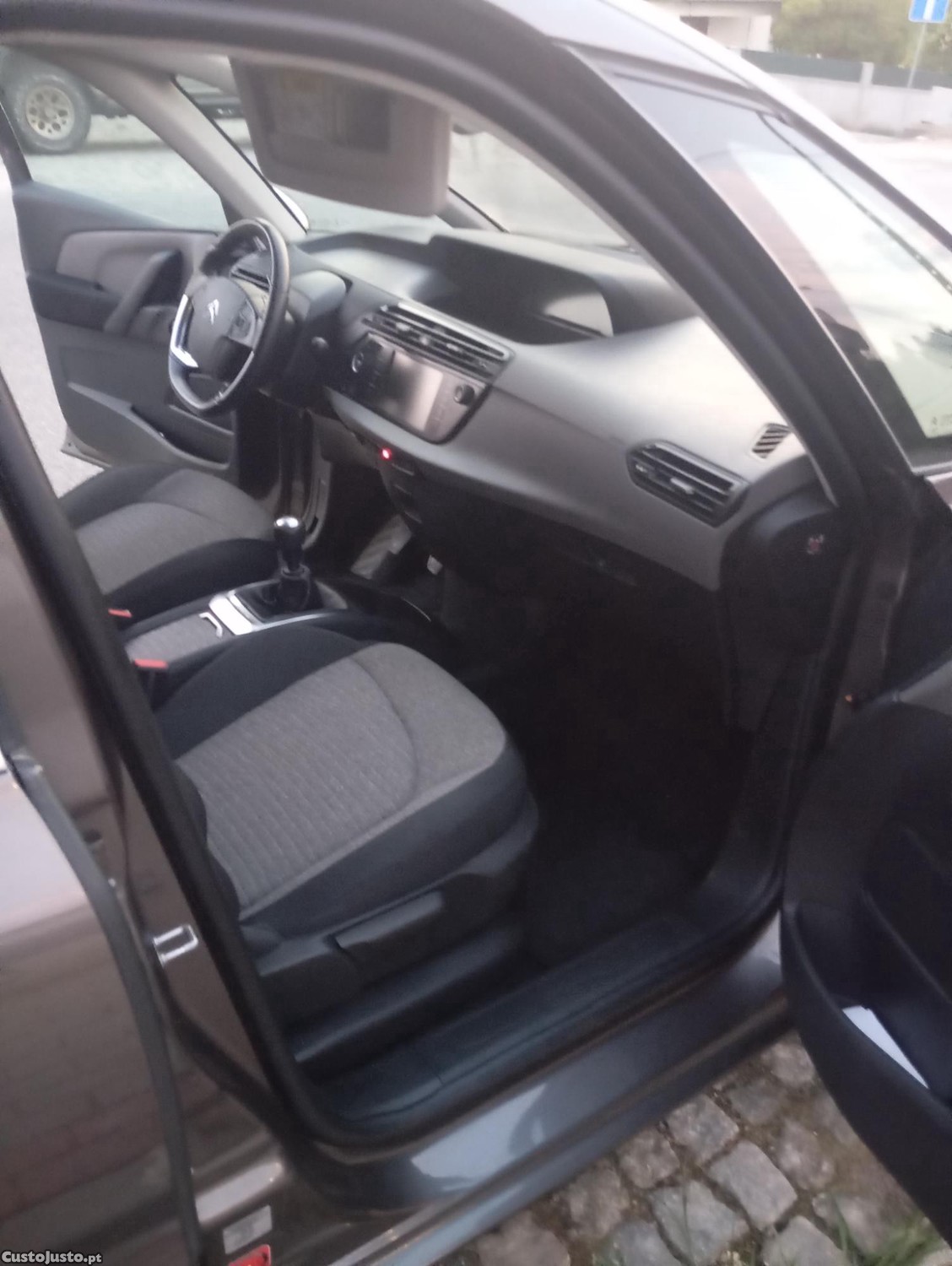 Citroën C4 Picasso Carrinha — fotografia 3