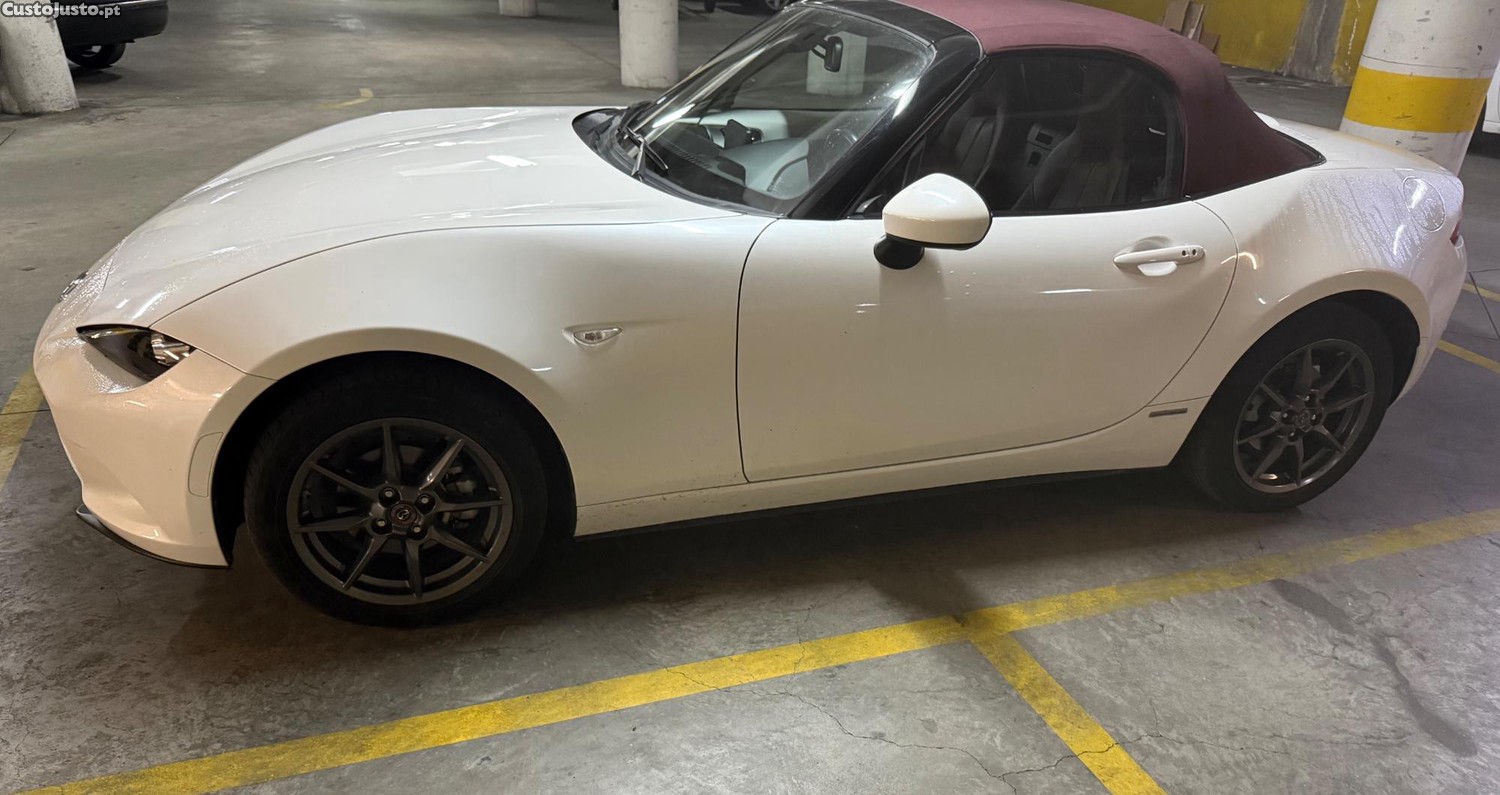 Mazda MX-5 100 Aniversário - 21 — photo 4