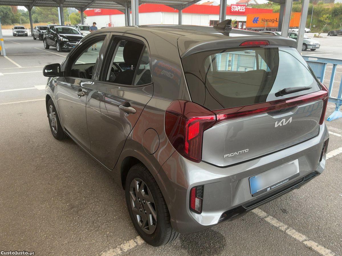 Kia Picanto Urban — fotografia 9