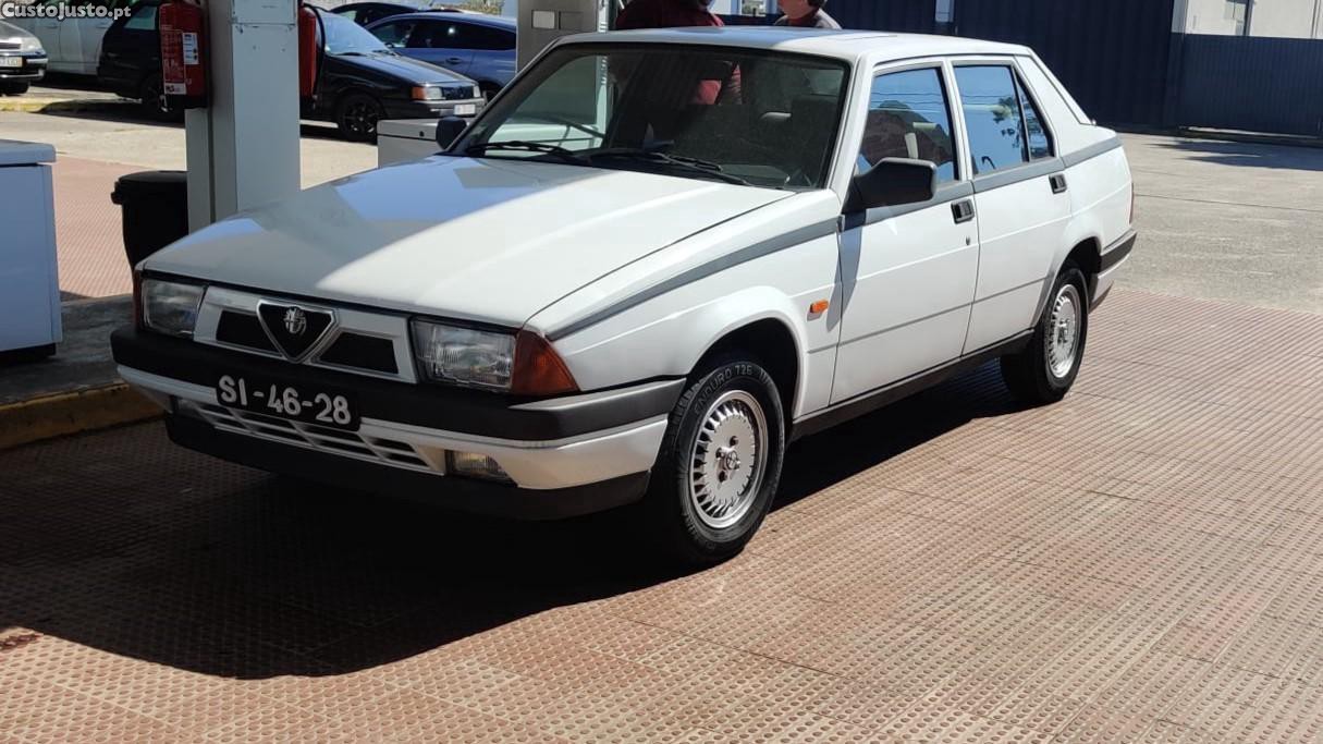 Alfa Romeo 75 1.6 — fotografia 8