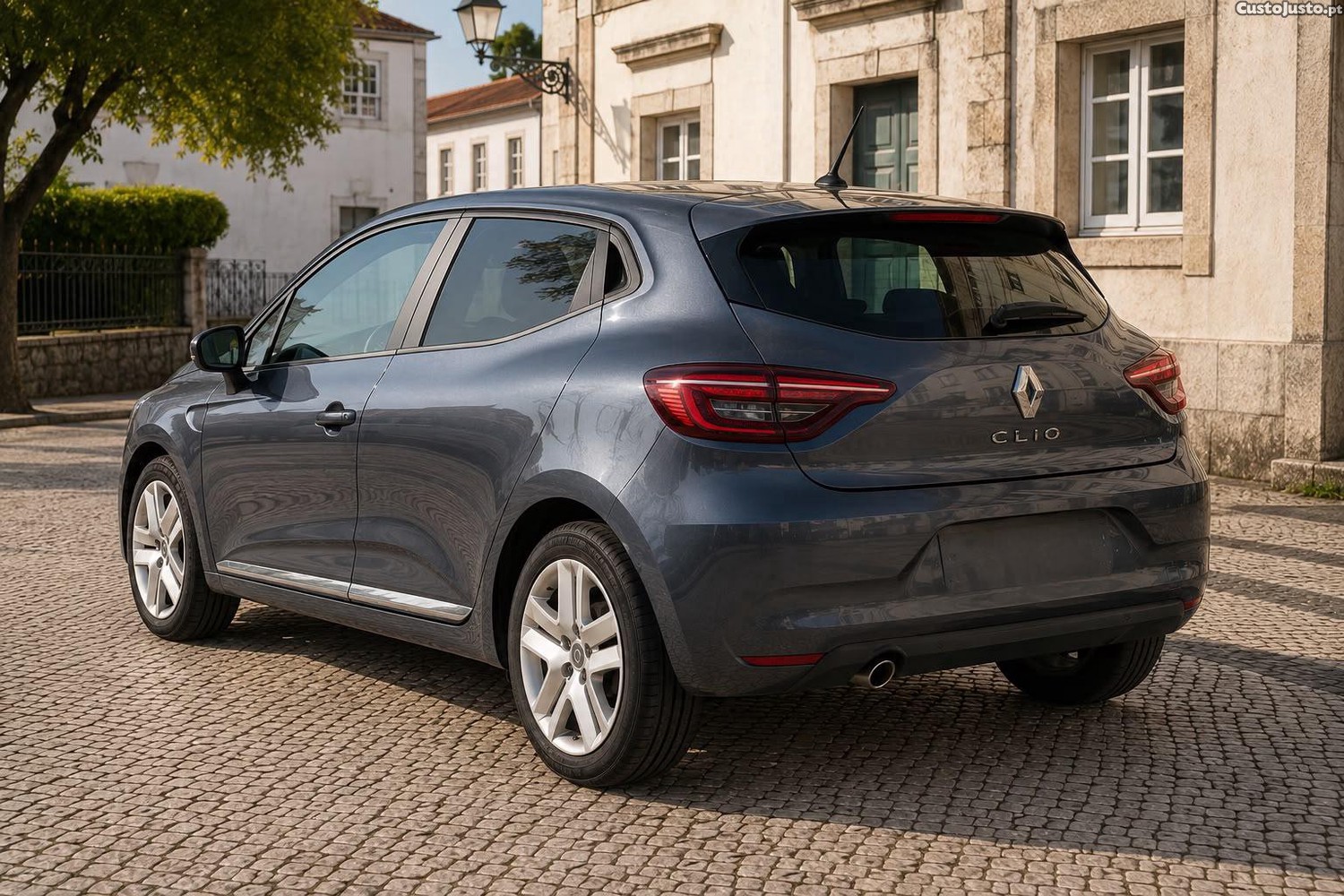 Renault Clio 1.0 TCe Zen — fotografia 10