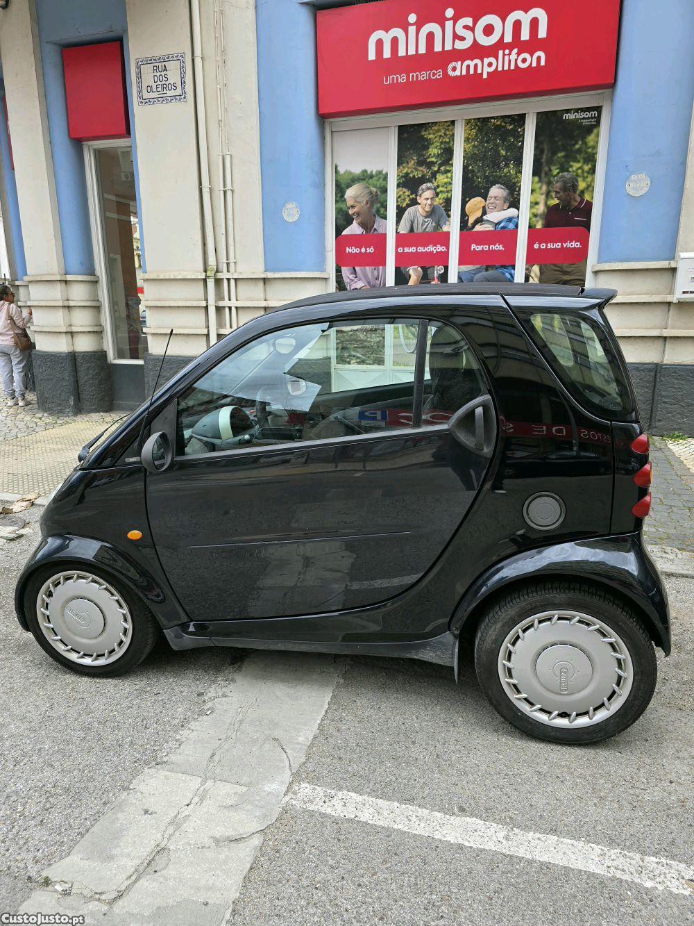 Smart Fortwo micro compact car smart — fotografia 3
