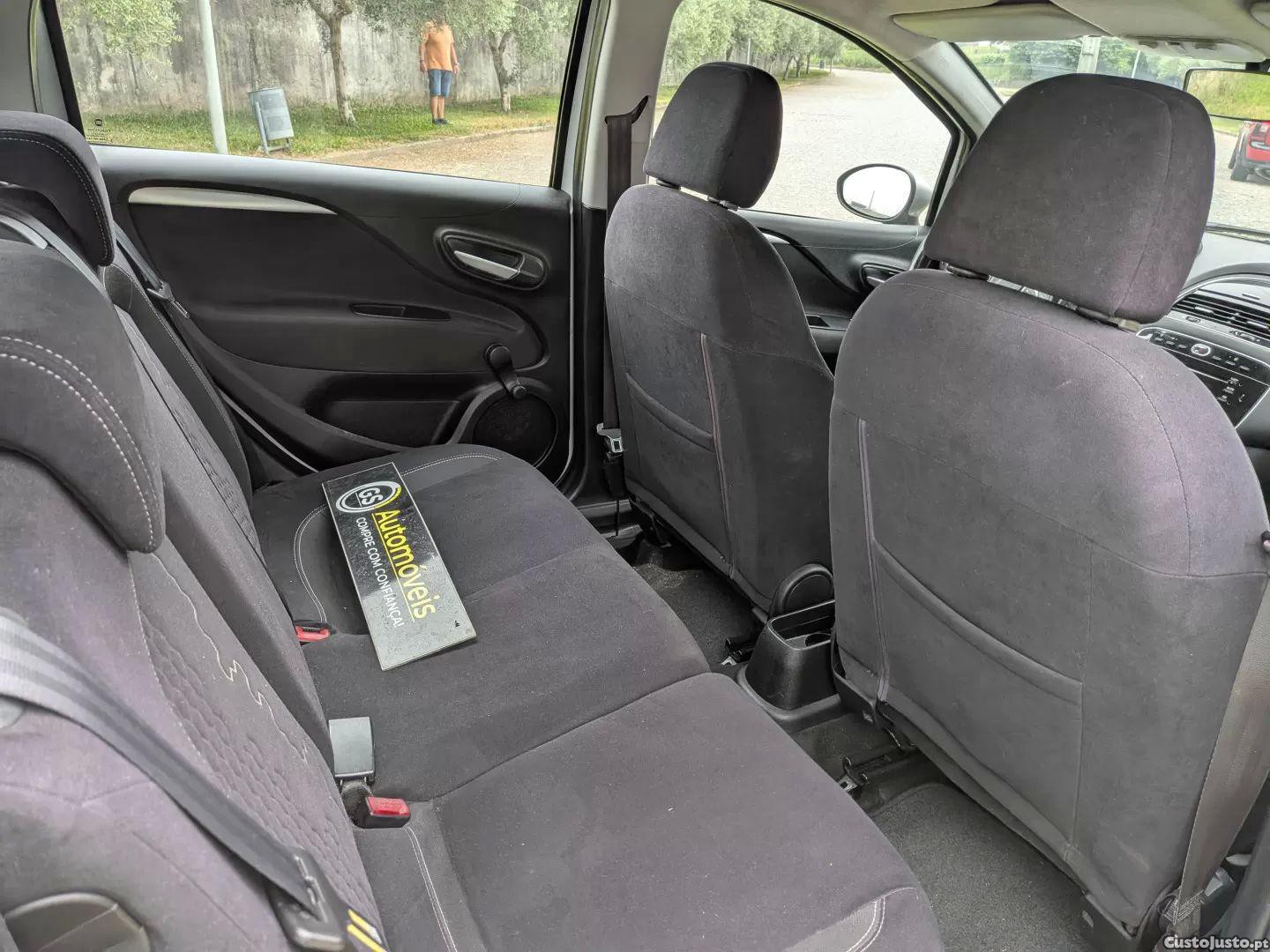 Fiat Punto 1.4 lounge gpl — fotografia 7