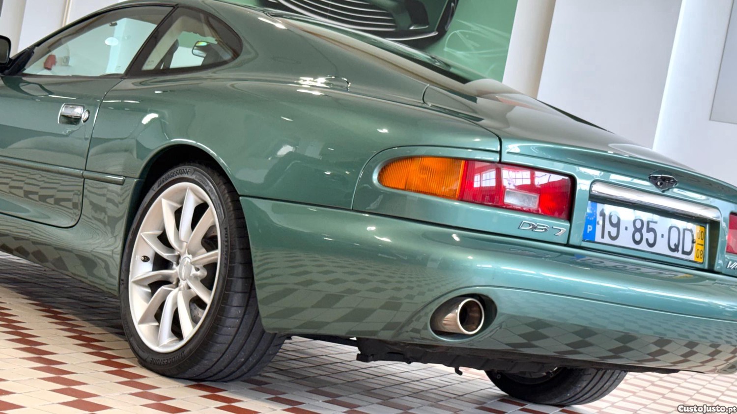 Aston Martin DB7 Vantage — fotografia 17