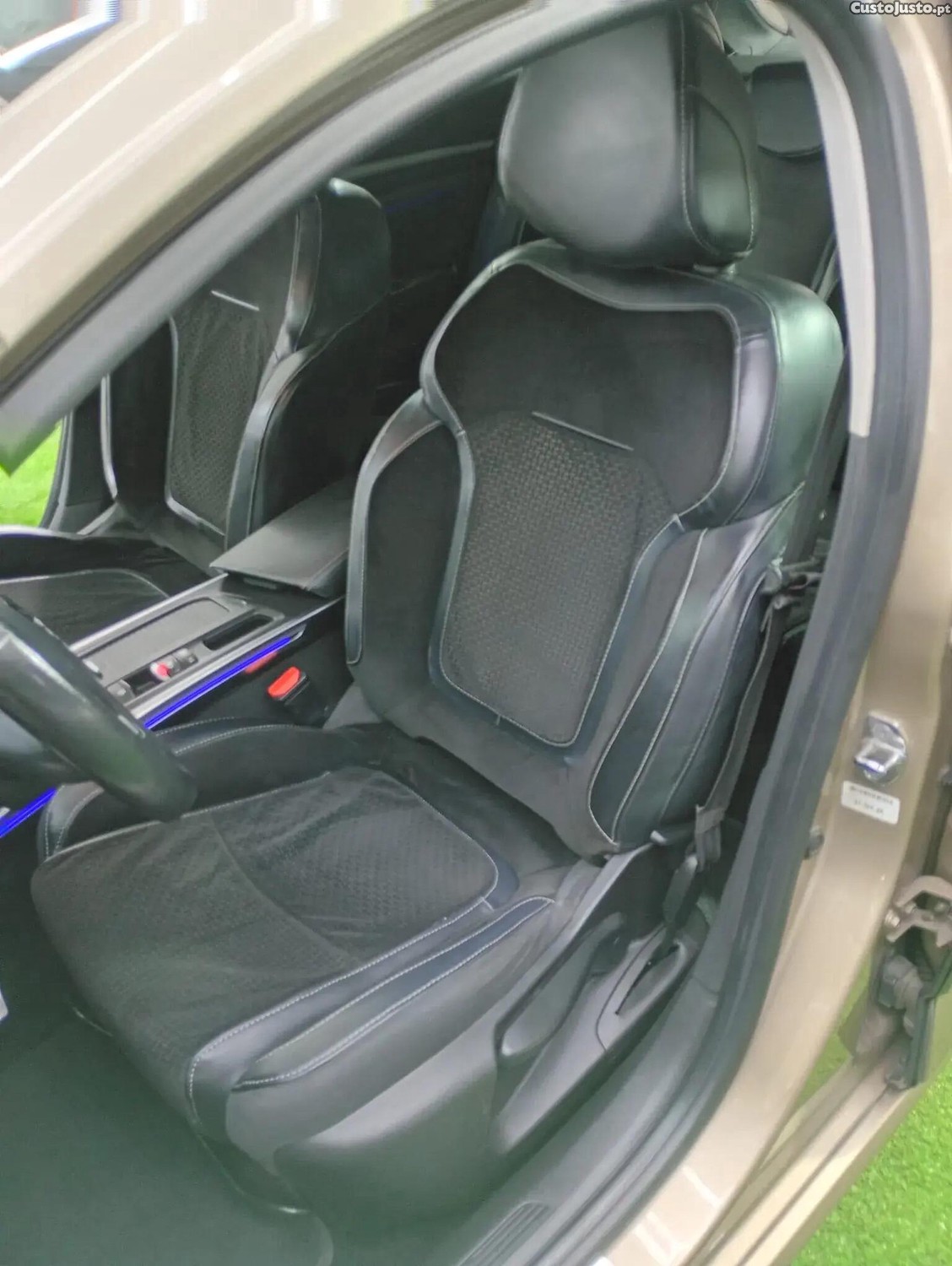 Renault Mégane 1.5 dCi Limited SS — fotografia 6