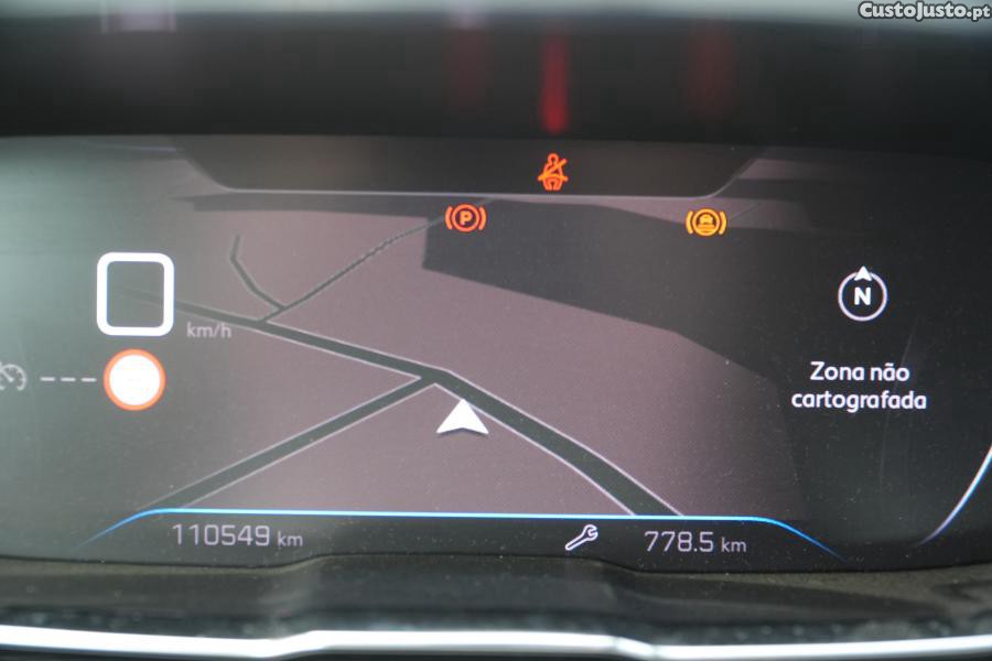 Peugeot 5008 1.2 PureTech Active — fotografia 4