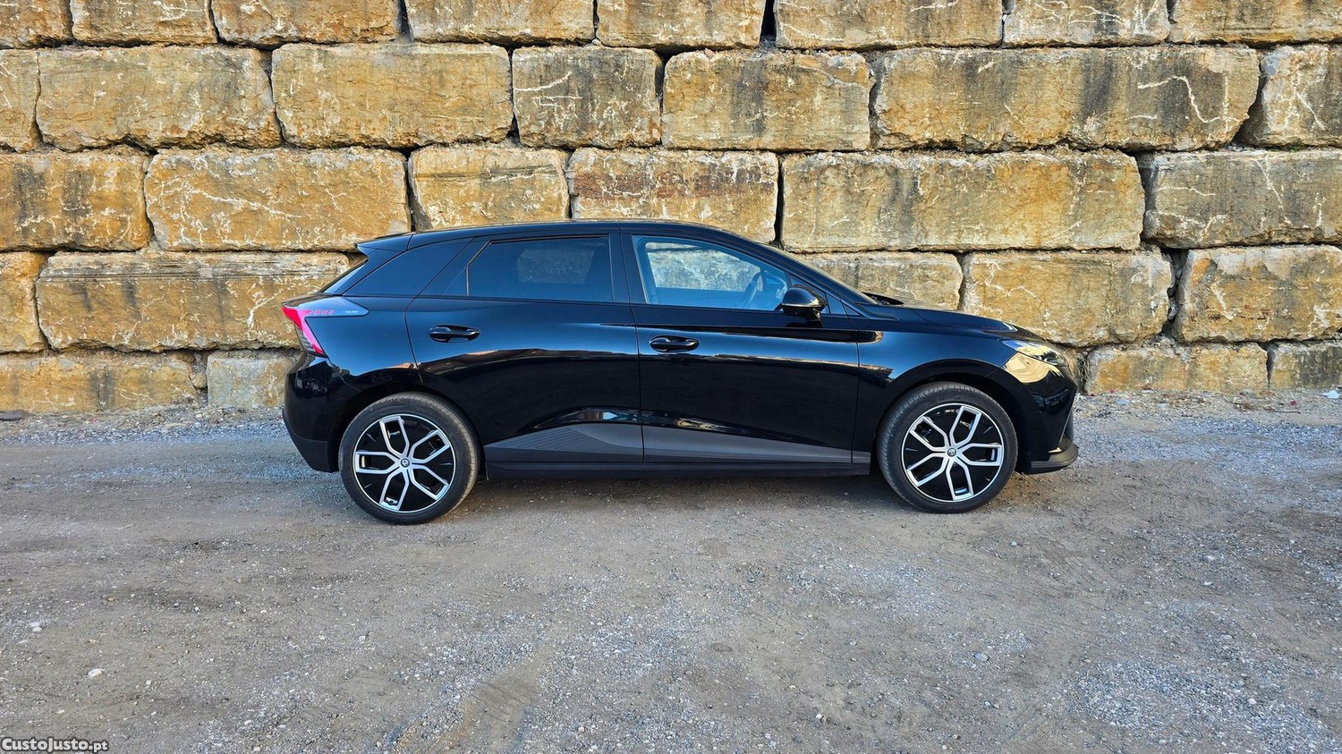 MG  64 kWh Luxury - 24 — photo 4