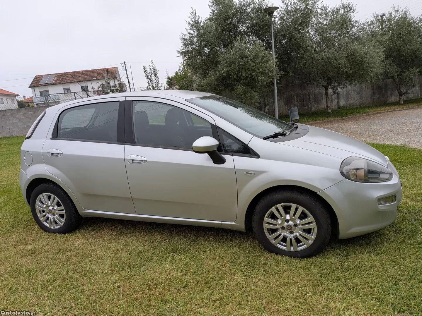 Fiat Punto 1.4 lounge gpl — fotografia 14