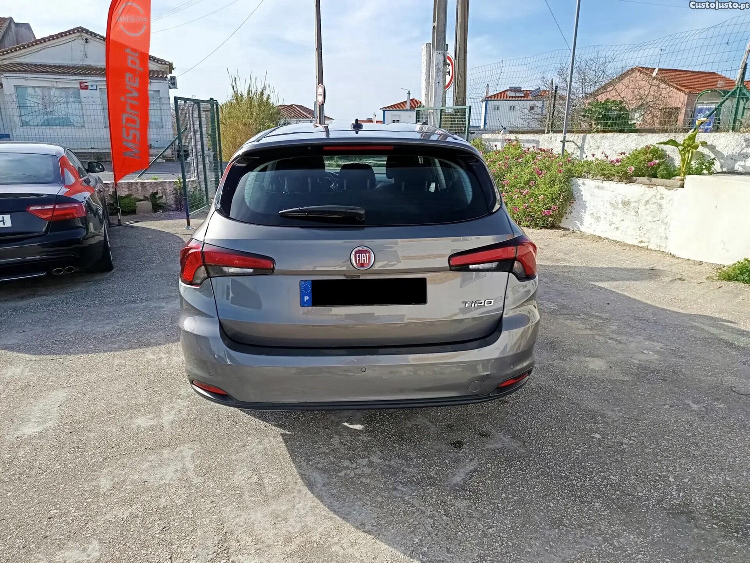 Fiat Tipo 1.0 GSE T3 City Life — fotografia 22