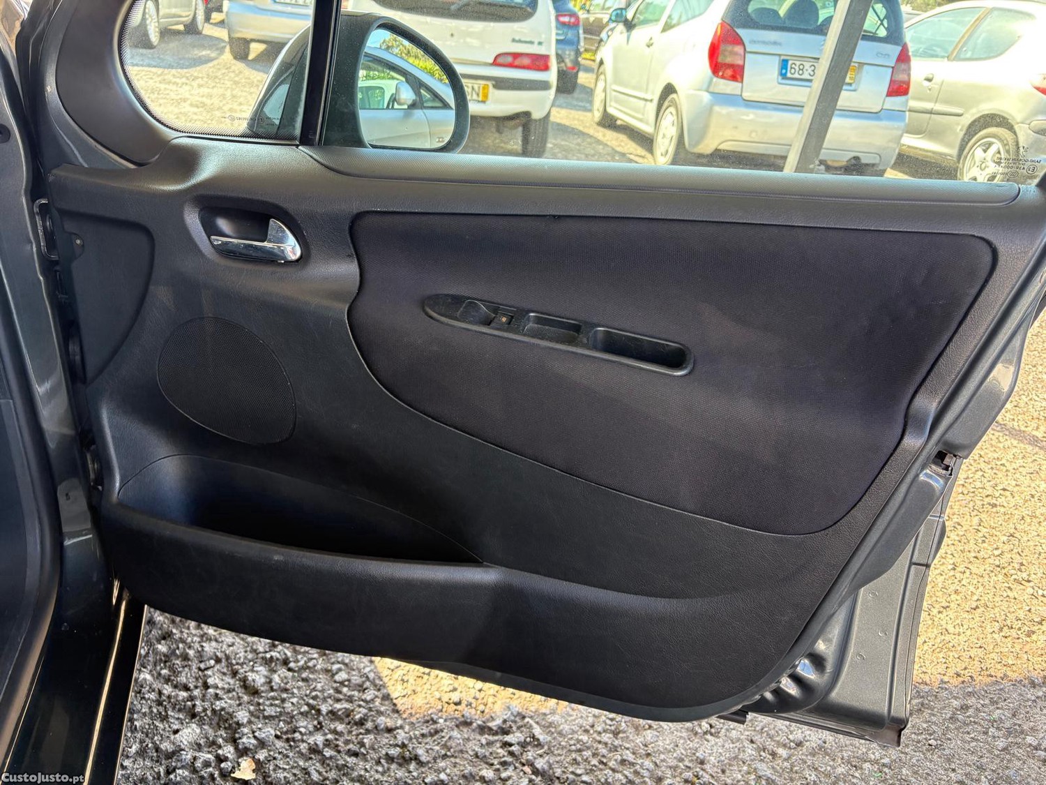 Peugeot 207 1.4 Sport — fotografia 12