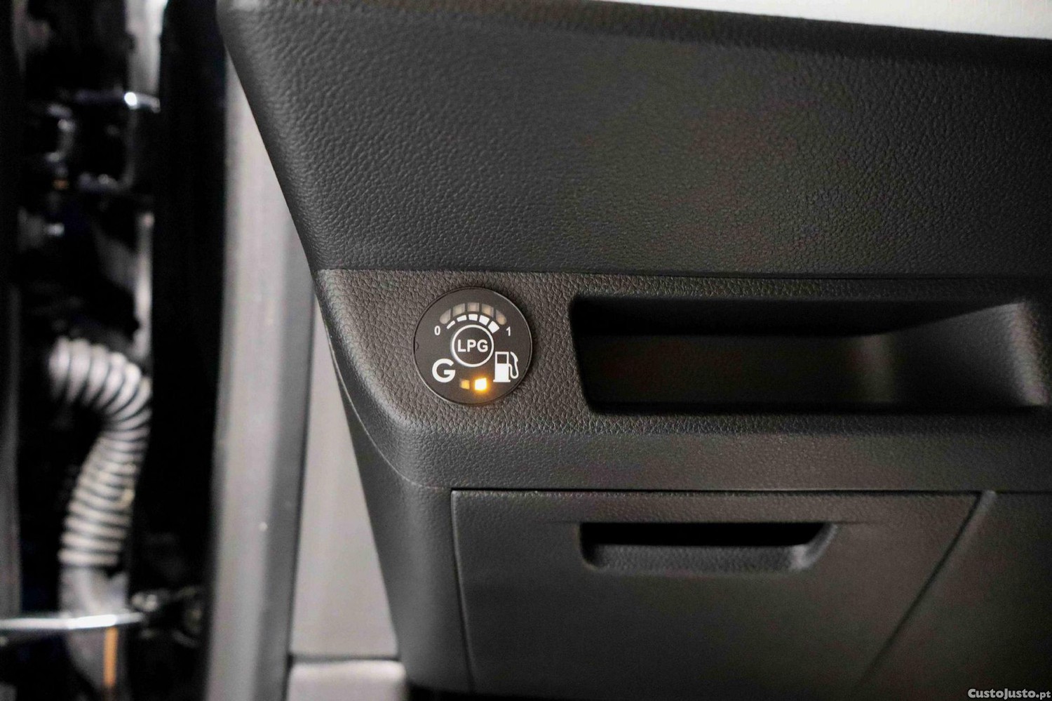 Renault Clio 1.0 TCe Evolution Bi-Fuel — fotografia 15