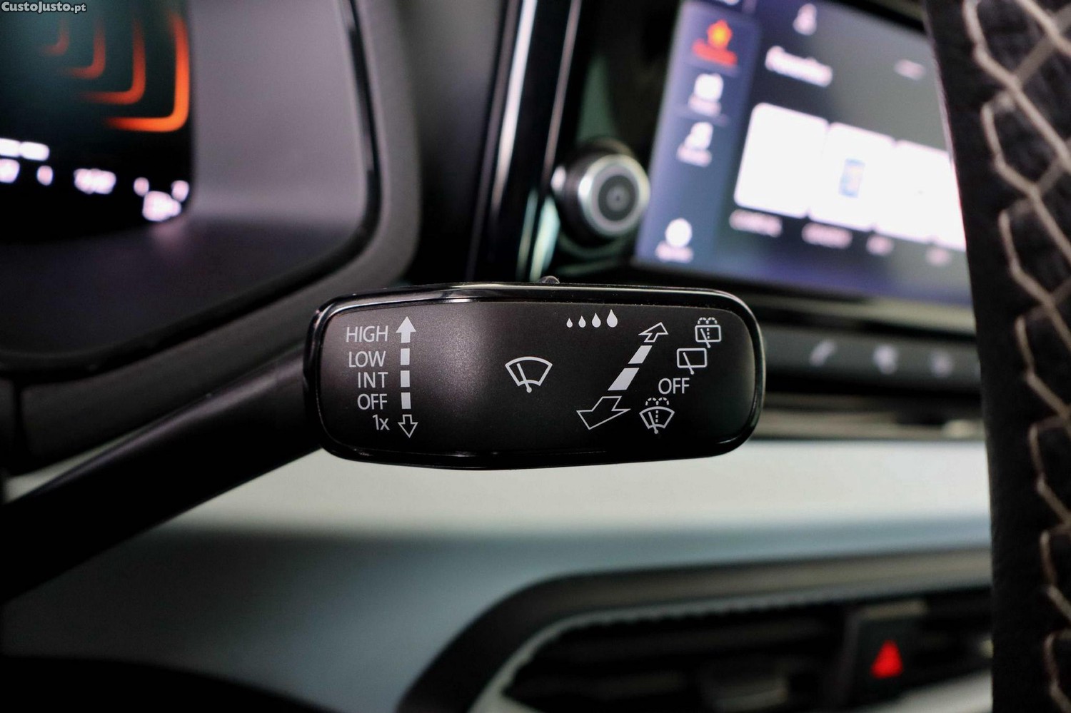 SEAT Arona 1.0 TSI Style — fotografia 6