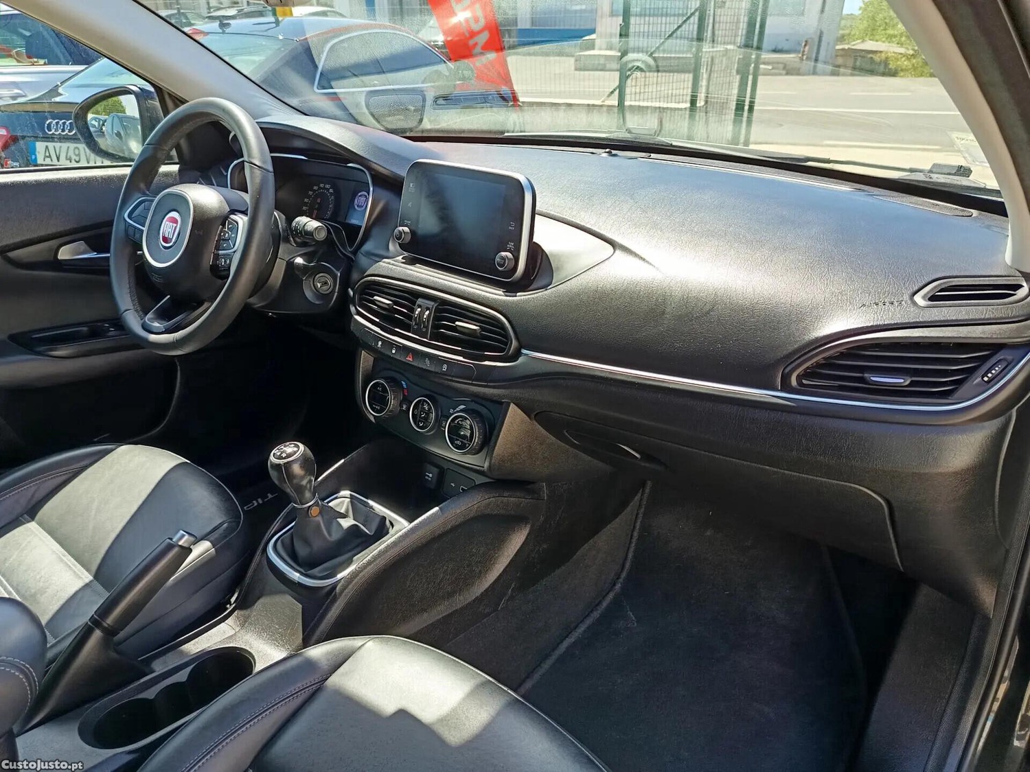 Fiat Tipo 1.3 M-Jet Sport — fotografia 11