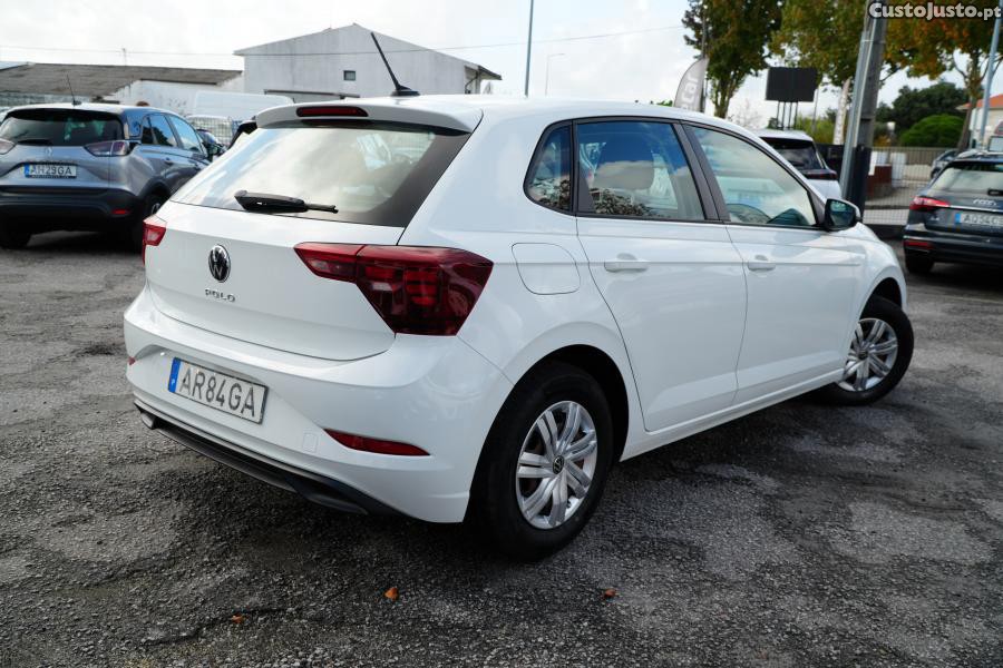 Volkswagen Polo 1.0 Confortline — fotografia 10