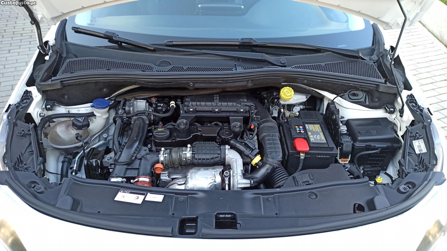 Peugeot 2008 STYLE — fotografia 11