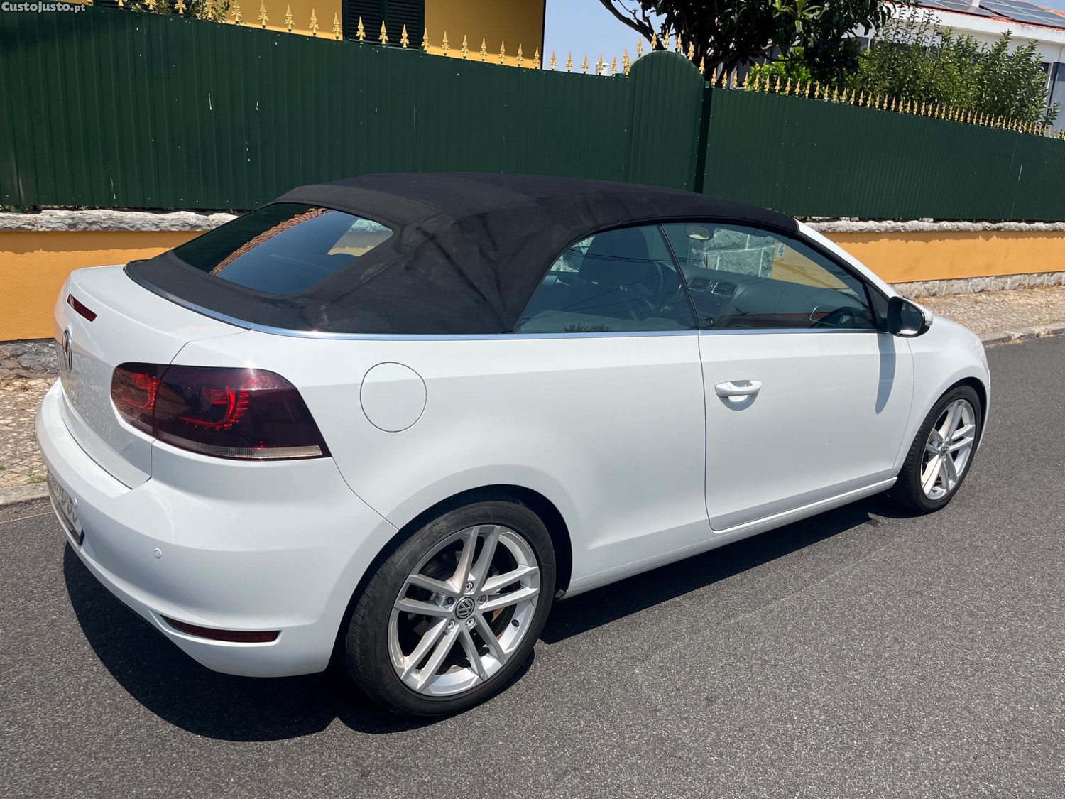 Volkswagen Golf Cabrio 1.6 TDI — fotografia 4
