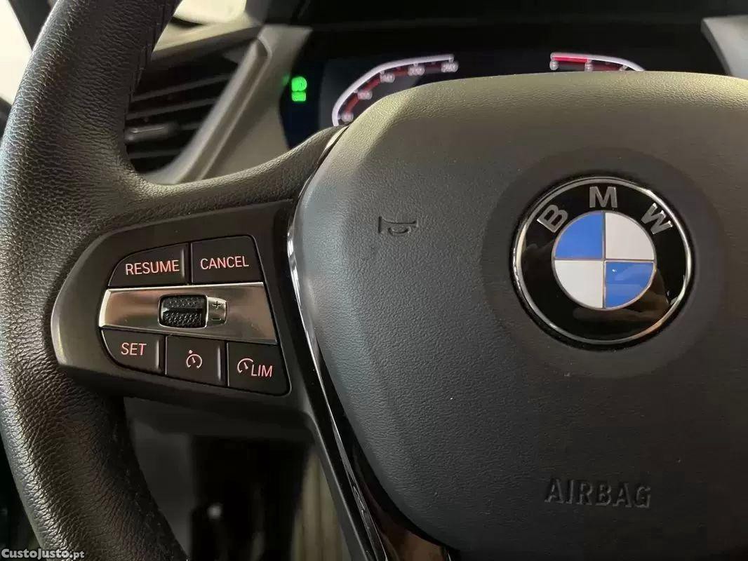 BMW 116 D advantage — fotografia 23