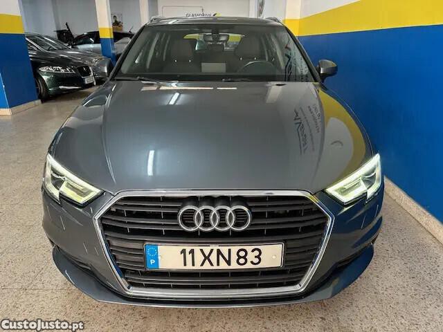 Audi A3 30 TDI Design — fotografia 16