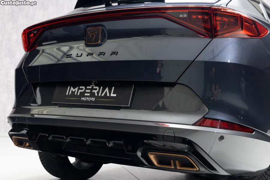CUPRA Formentor 1.4 e-Hybrid DSG VZ — fotografia 9