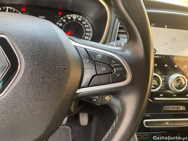 Renault Mégane 1.5 Blue dCi Limited — fotografia 16