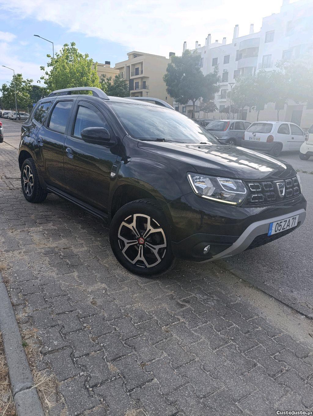 Dacia Duster 4X4 — fotografia 11