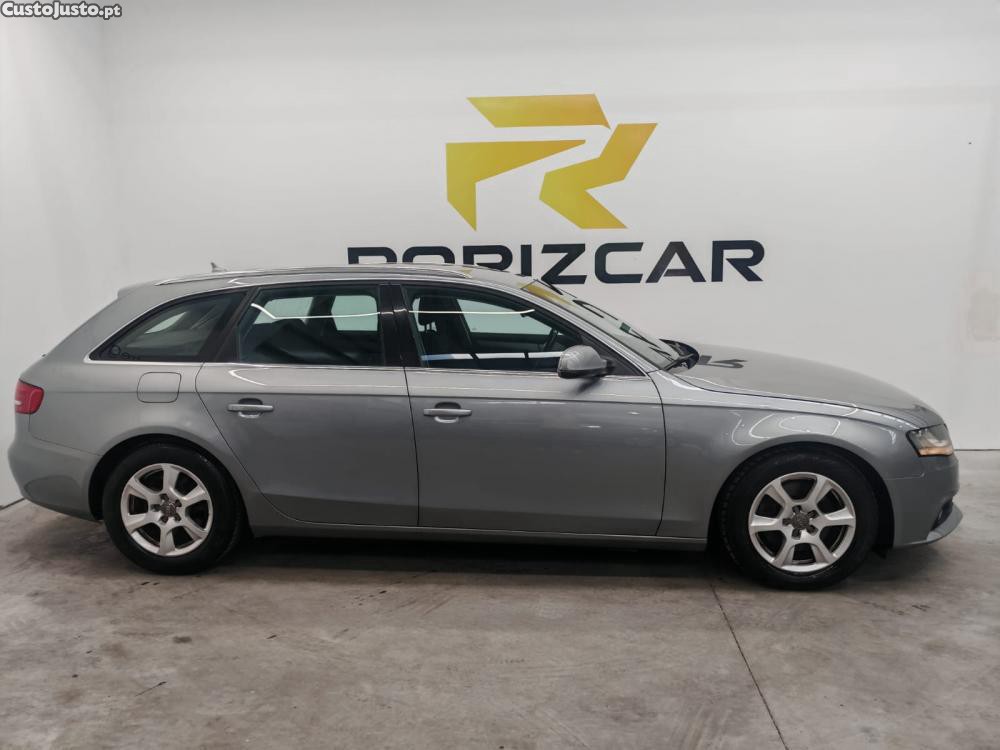 Audi A4 2.0 TDI Advance — fotografia 15