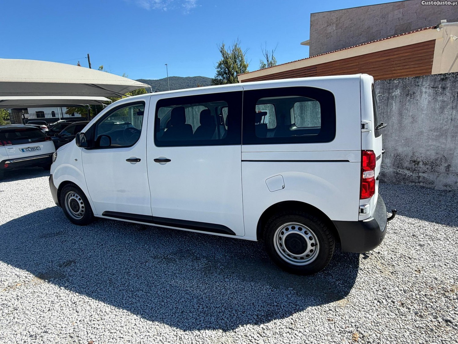 Peugeot Expert 1.6 BlueHDi L1H1 — fotografia 11