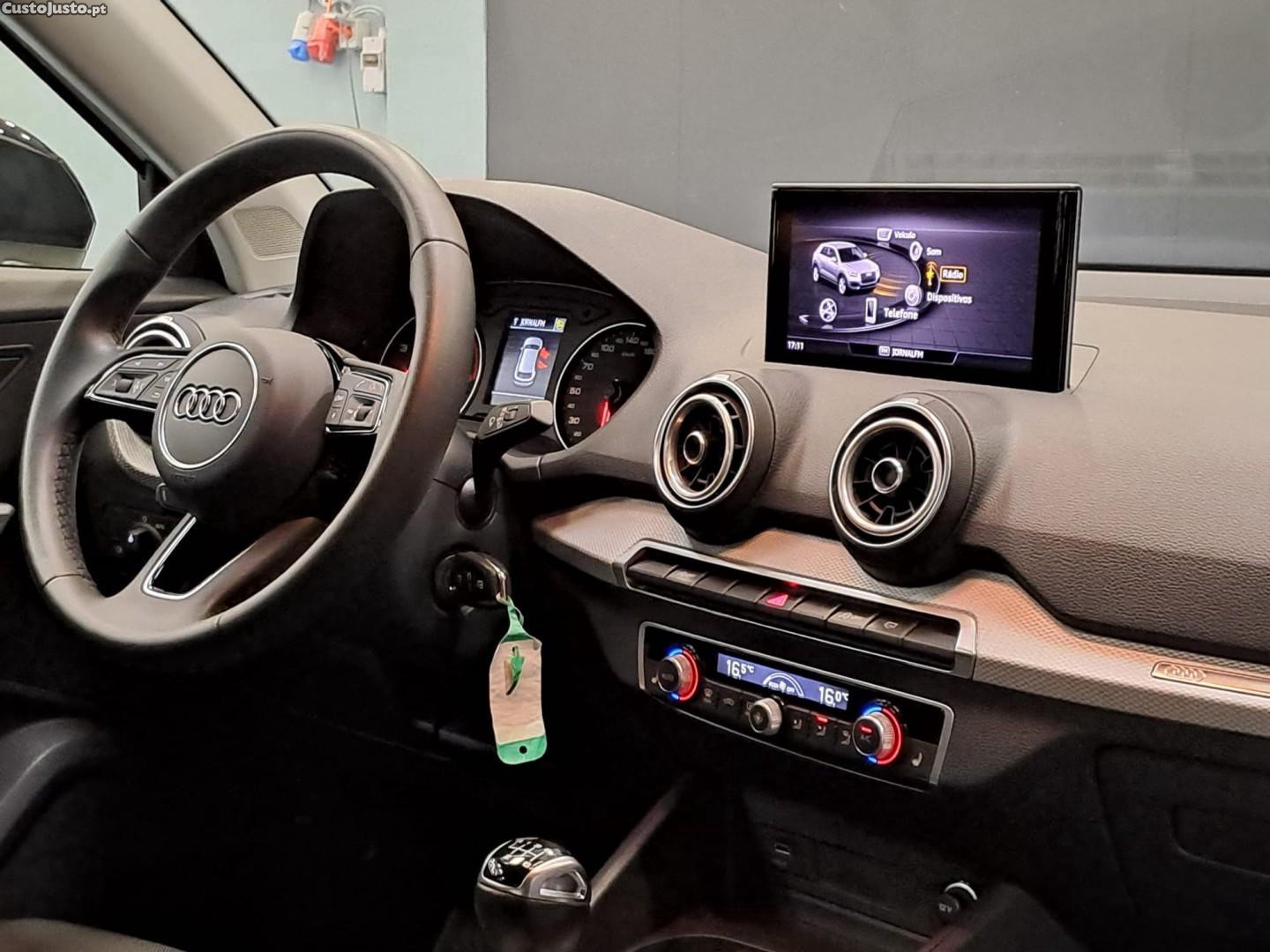 Audi Q2 30 TFSI Advanced — fotografia 6