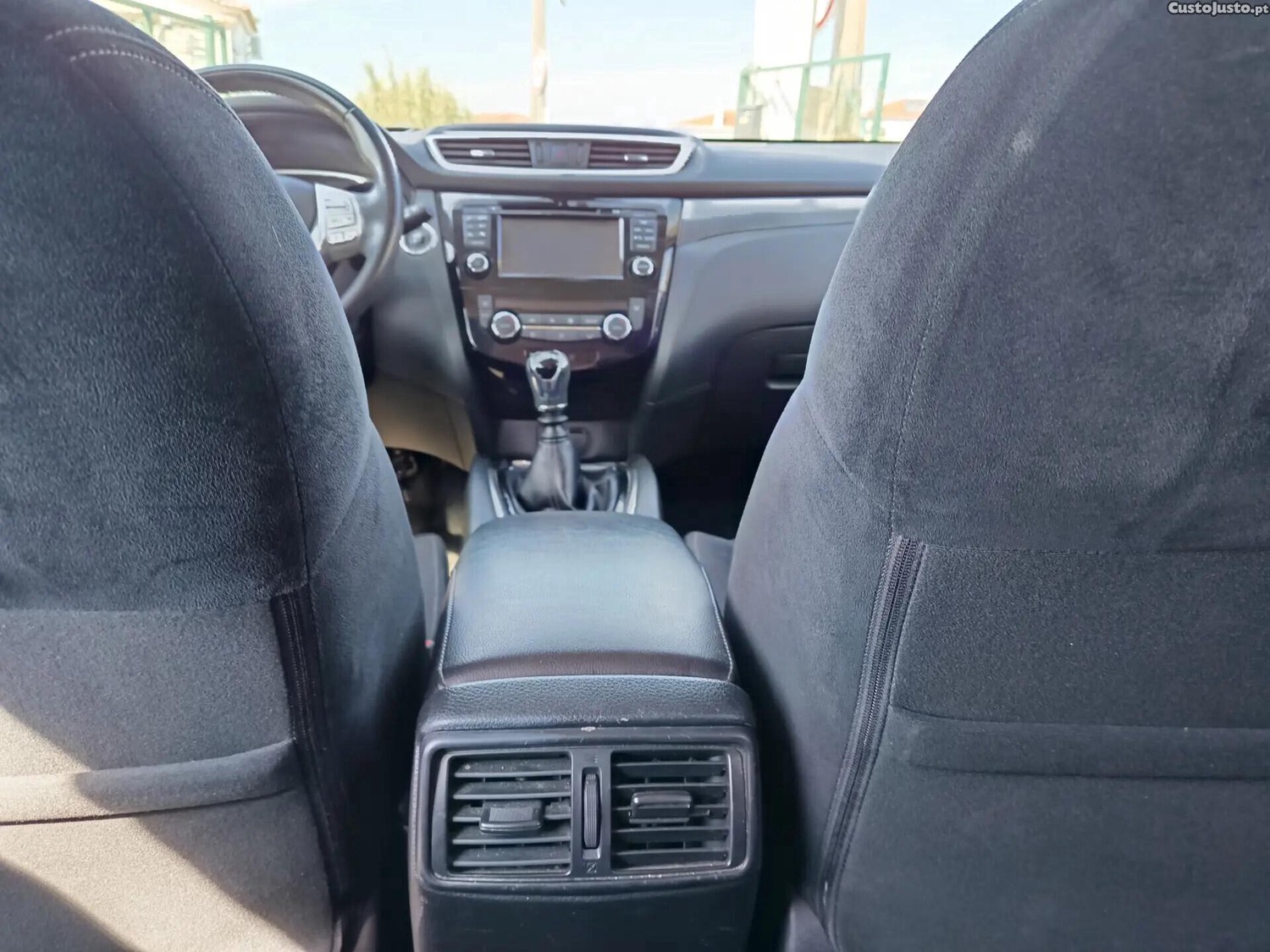 Nissan X-Trail 1.6 dCi 360 — fotografia 8