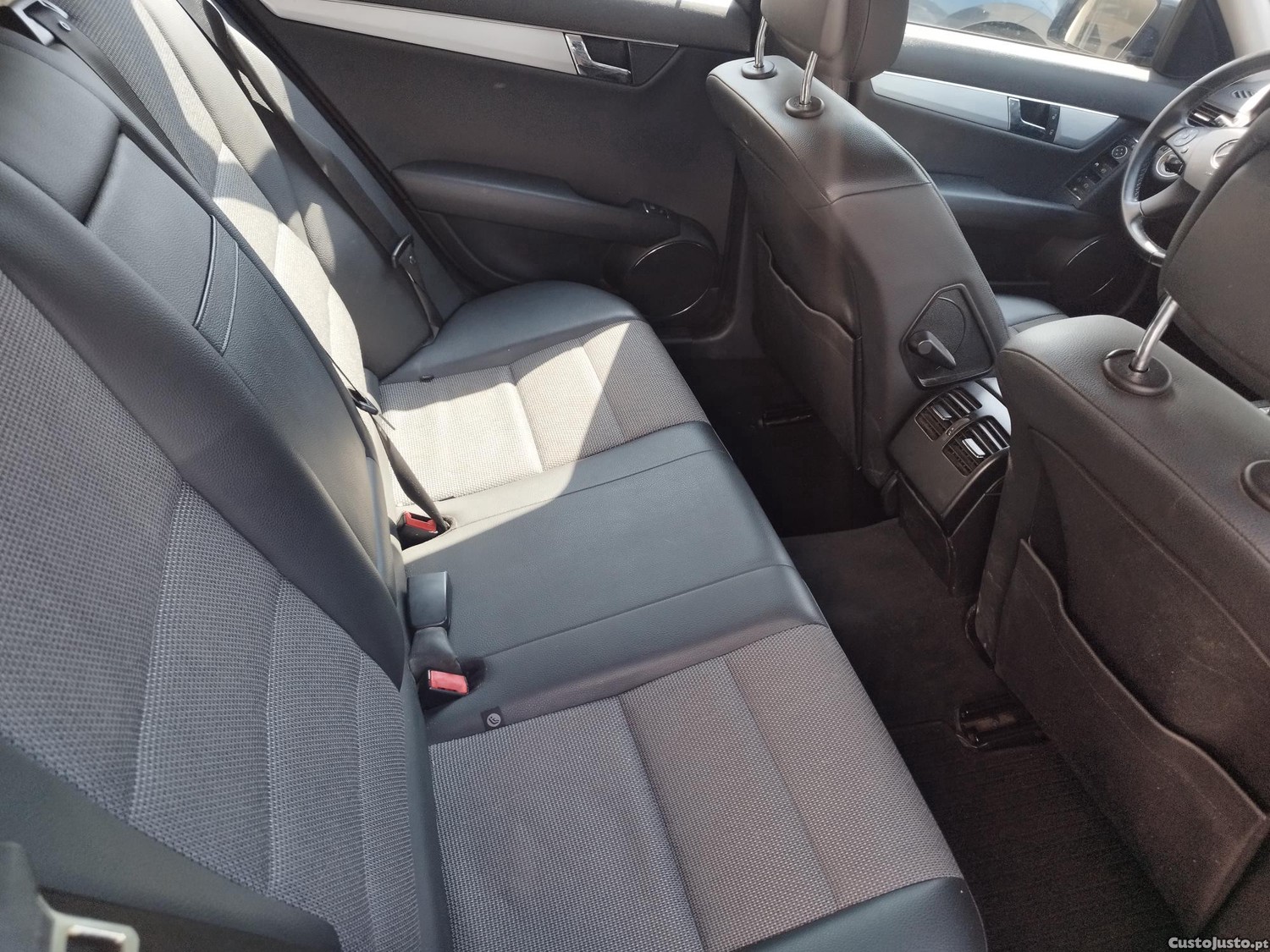 Mercedes-Benz C 220 2.2 CDI AVANTGARD — fotografia 5
