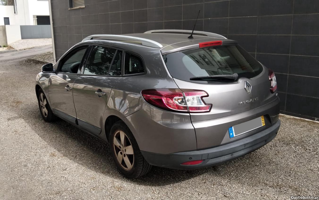 Renault Mégane Sports Tourer 1.5 DCi — fotografia 12