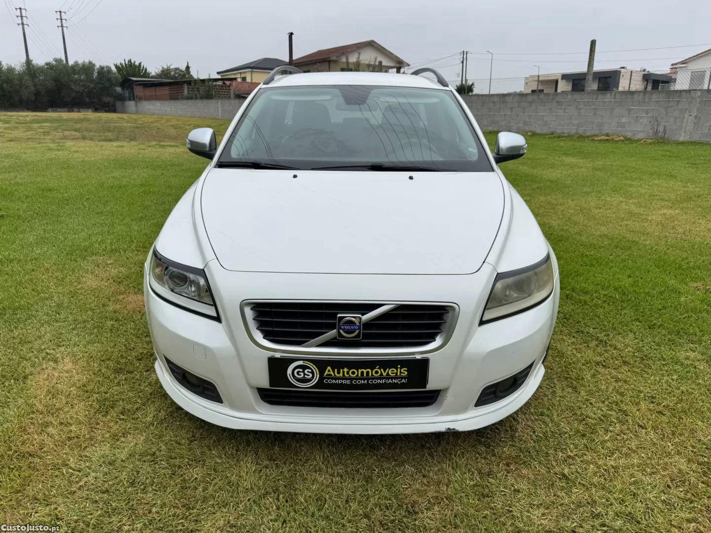 Volvo V50 1.6 d r-design — fotografia 7