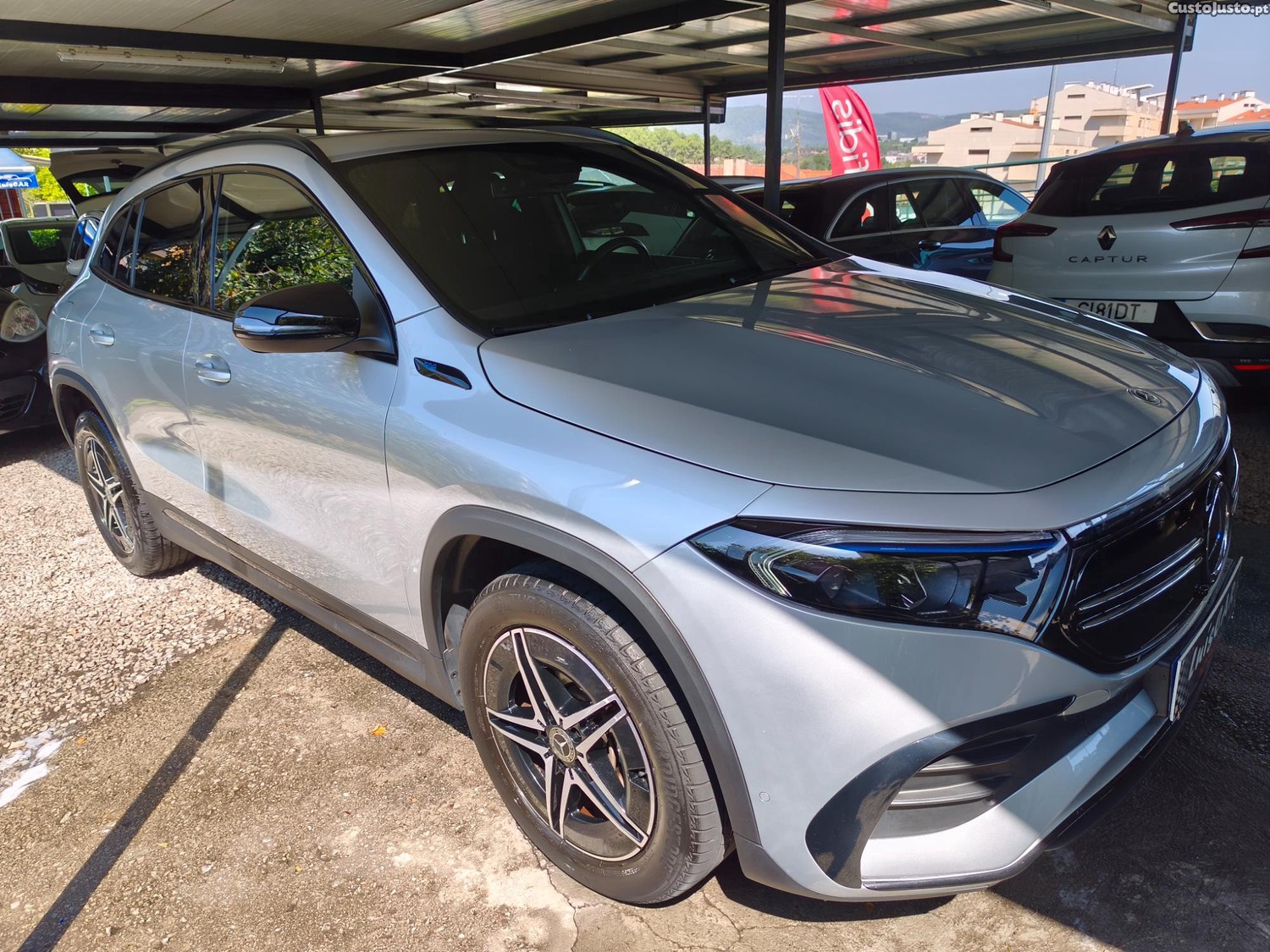Mercedes-Benz EQA AMG Line — fotografia 19