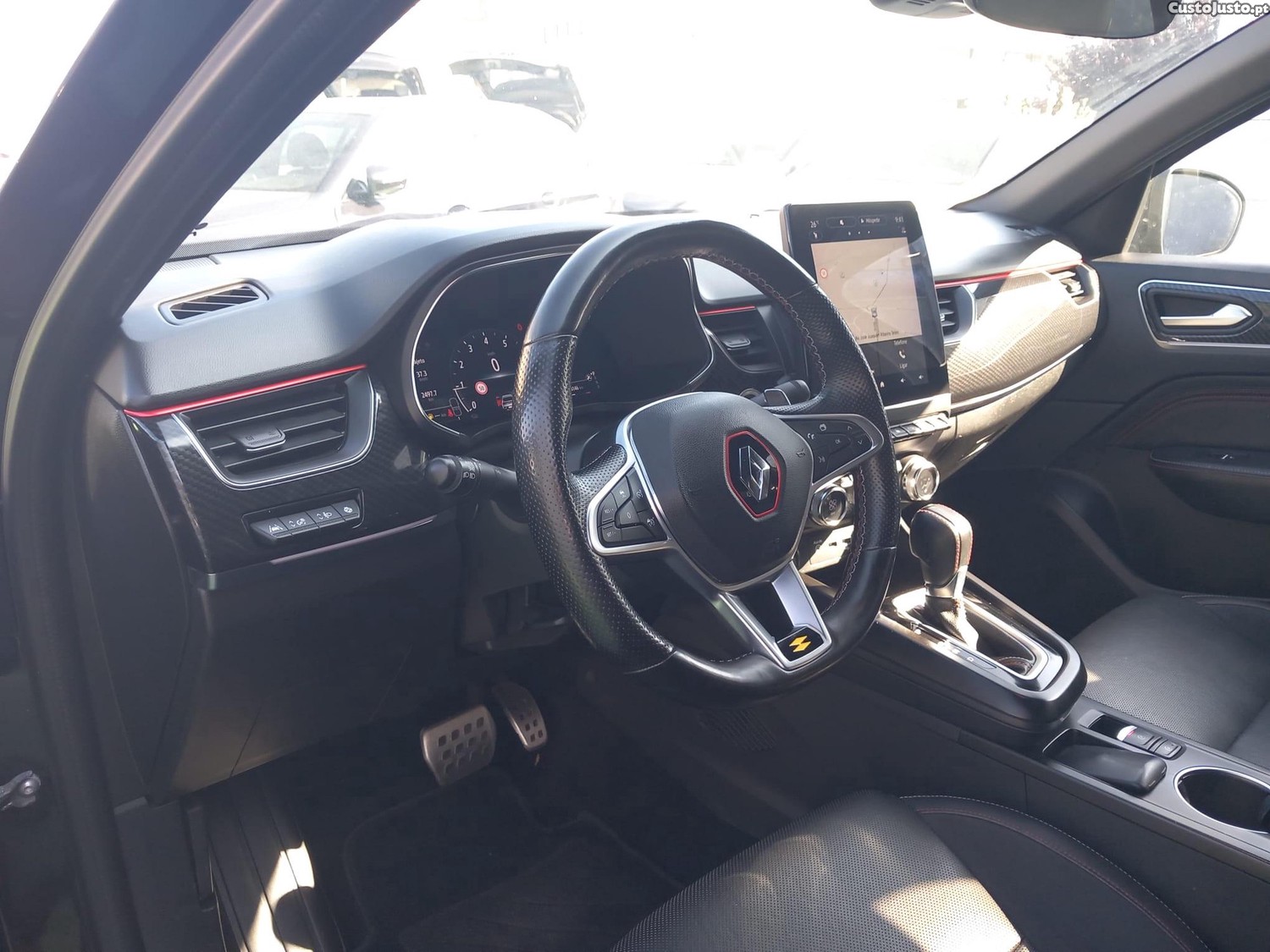 Renault Arkana 1.3 TCe Intens EDC — fotografia 19