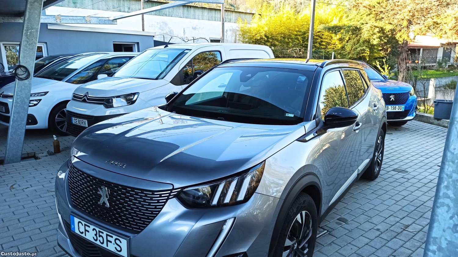 Peugeot e-2008 GT PACK — fotografia 2