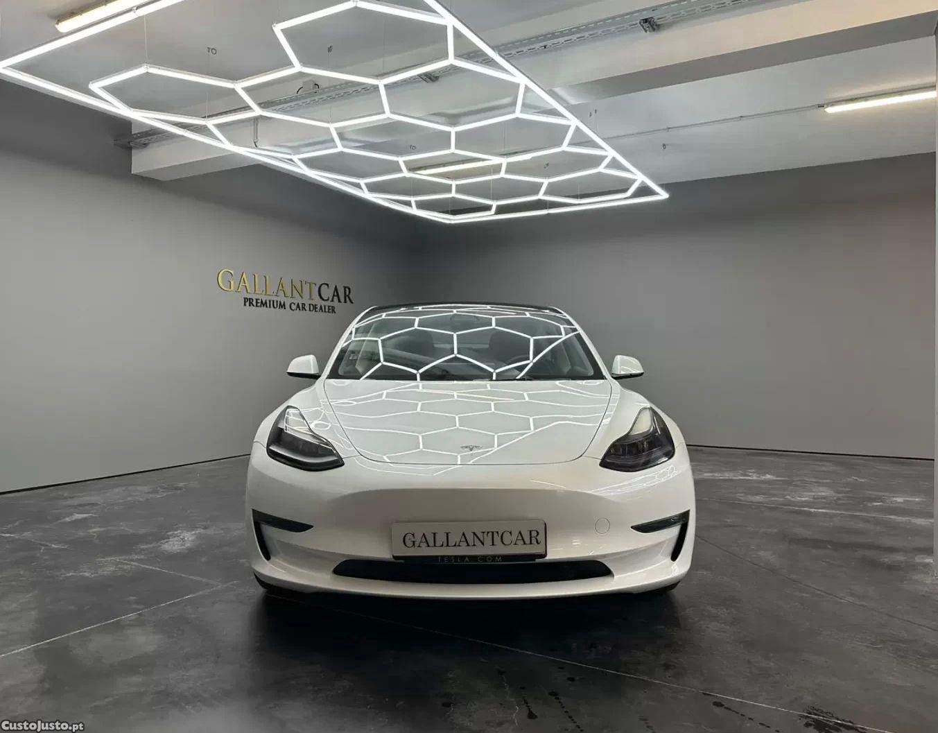 Tesla Model 3 standard range — fotografia 9