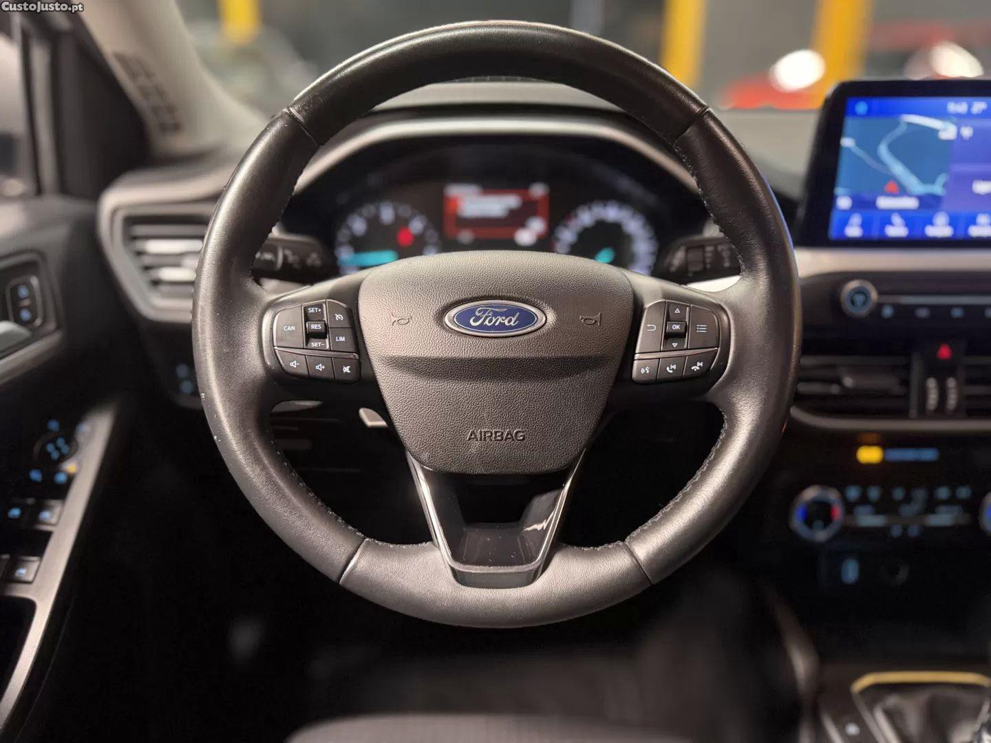 Ford Focus 1.5 tdci ecoblue active style sip — fotografia 14